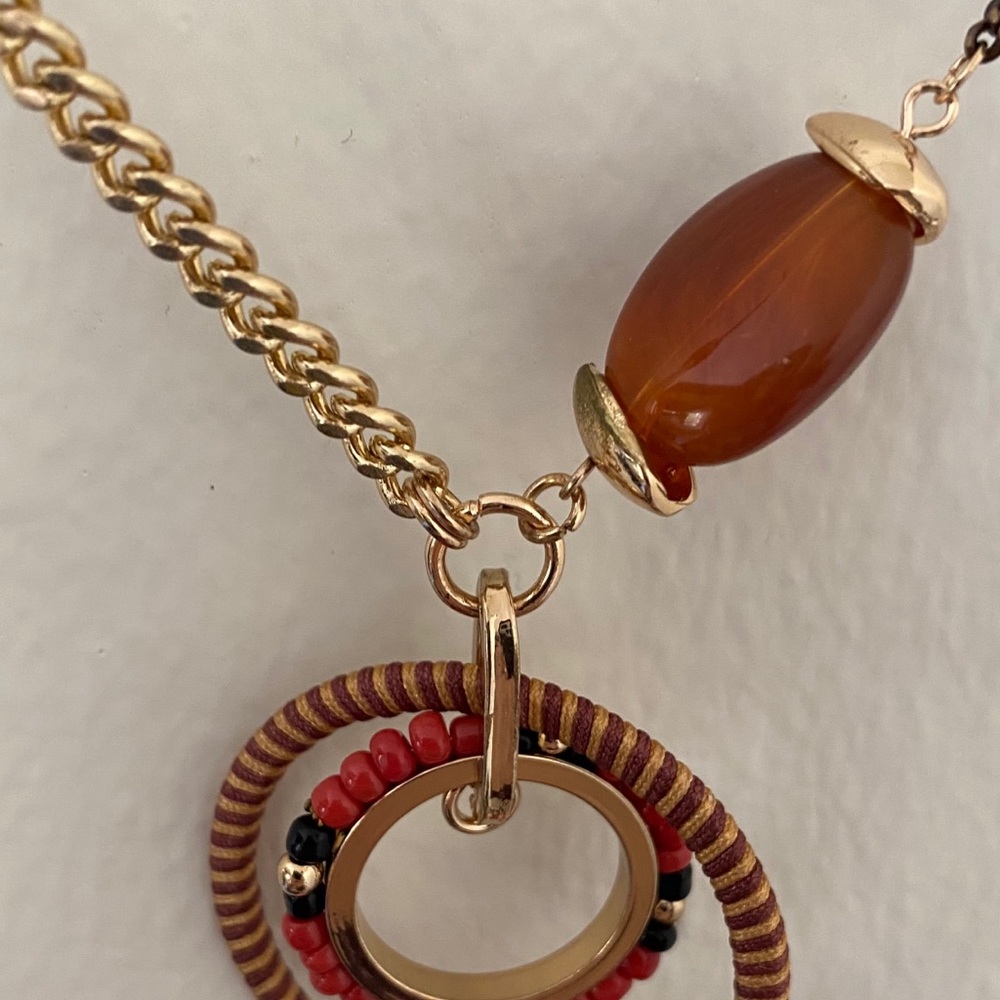 A246 - B4 -  ~ Necklace ~ Red Color - Picture 4 of 14
